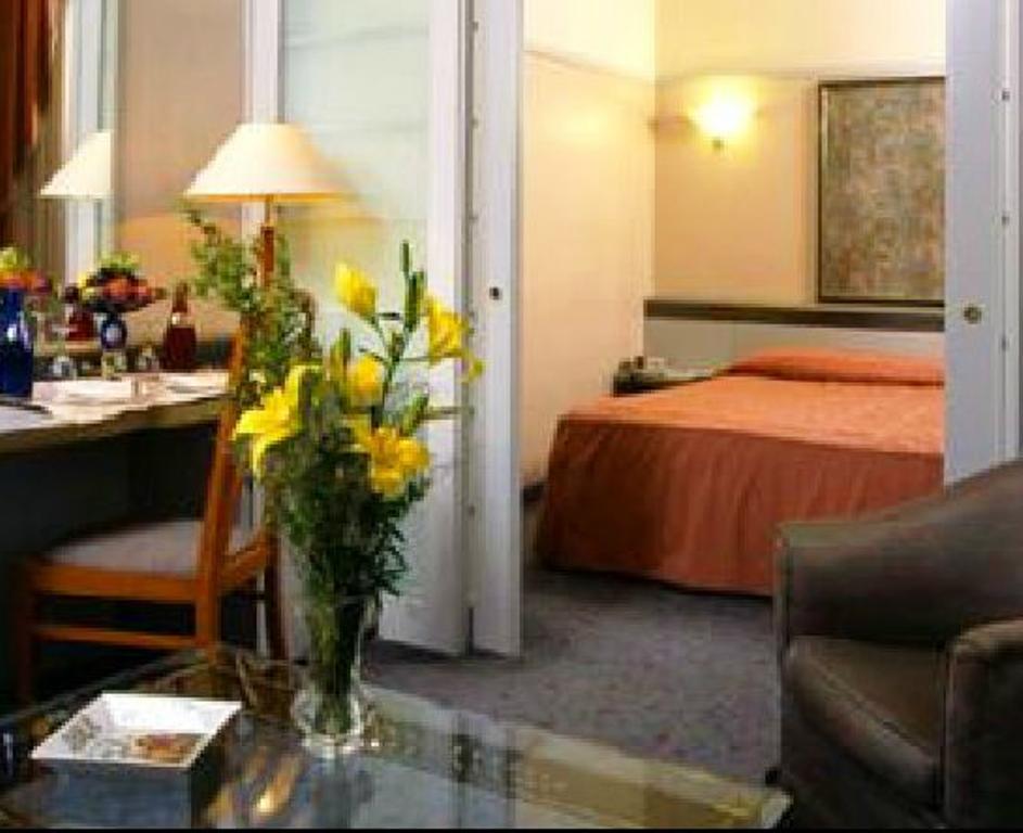 Hotel Dello Stretto Μεσίνα Εξωτερικό φωτογραφία
