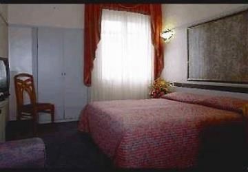 Hotel Dello Stretto Μεσίνα Εξωτερικό φωτογραφία